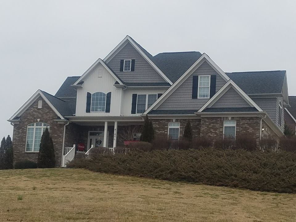 Residential home with new roof in Charlotte NC