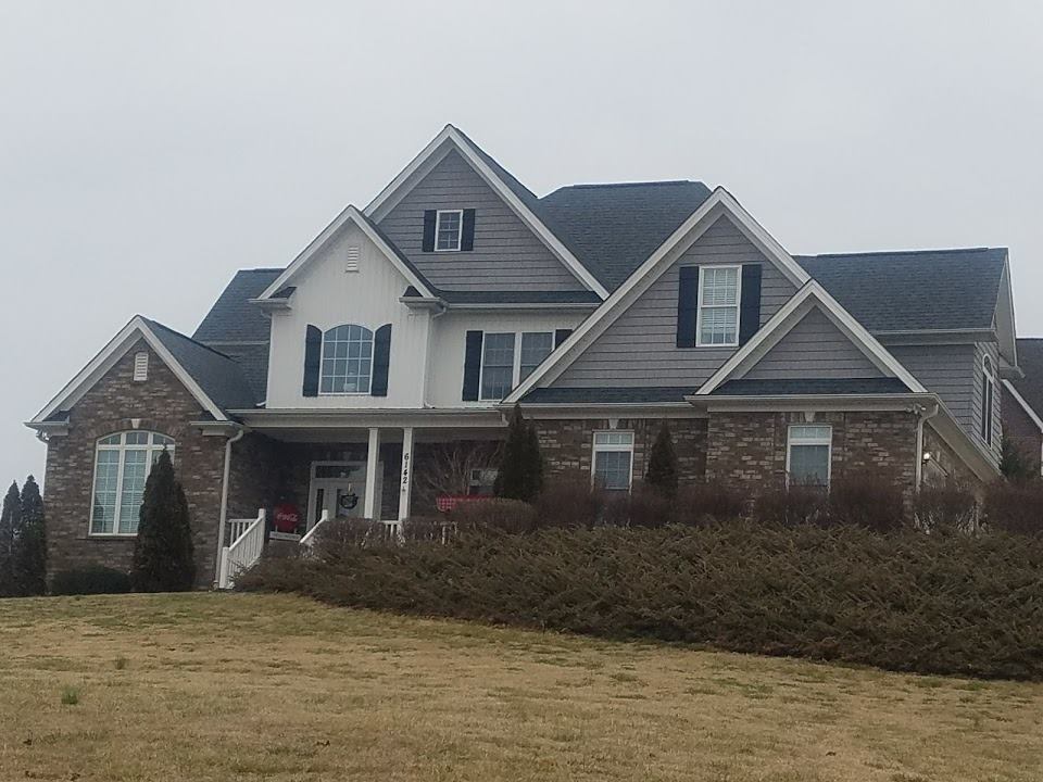 Residential home with new roof in Gastonia NC